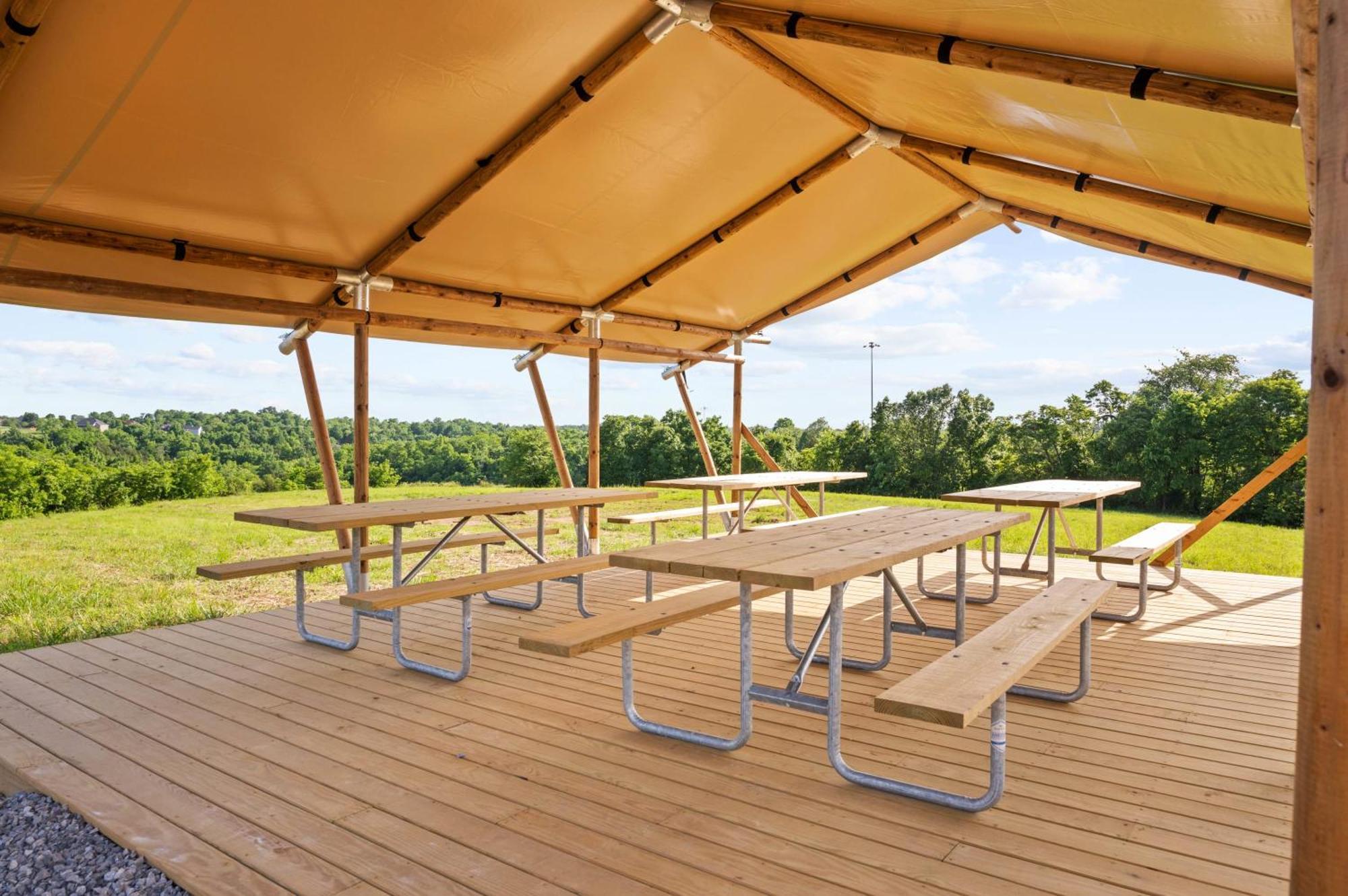The Lodges At Eden Reserve - Pet Friendly Cabins Near Ark Williamstown Eksteriør bilde