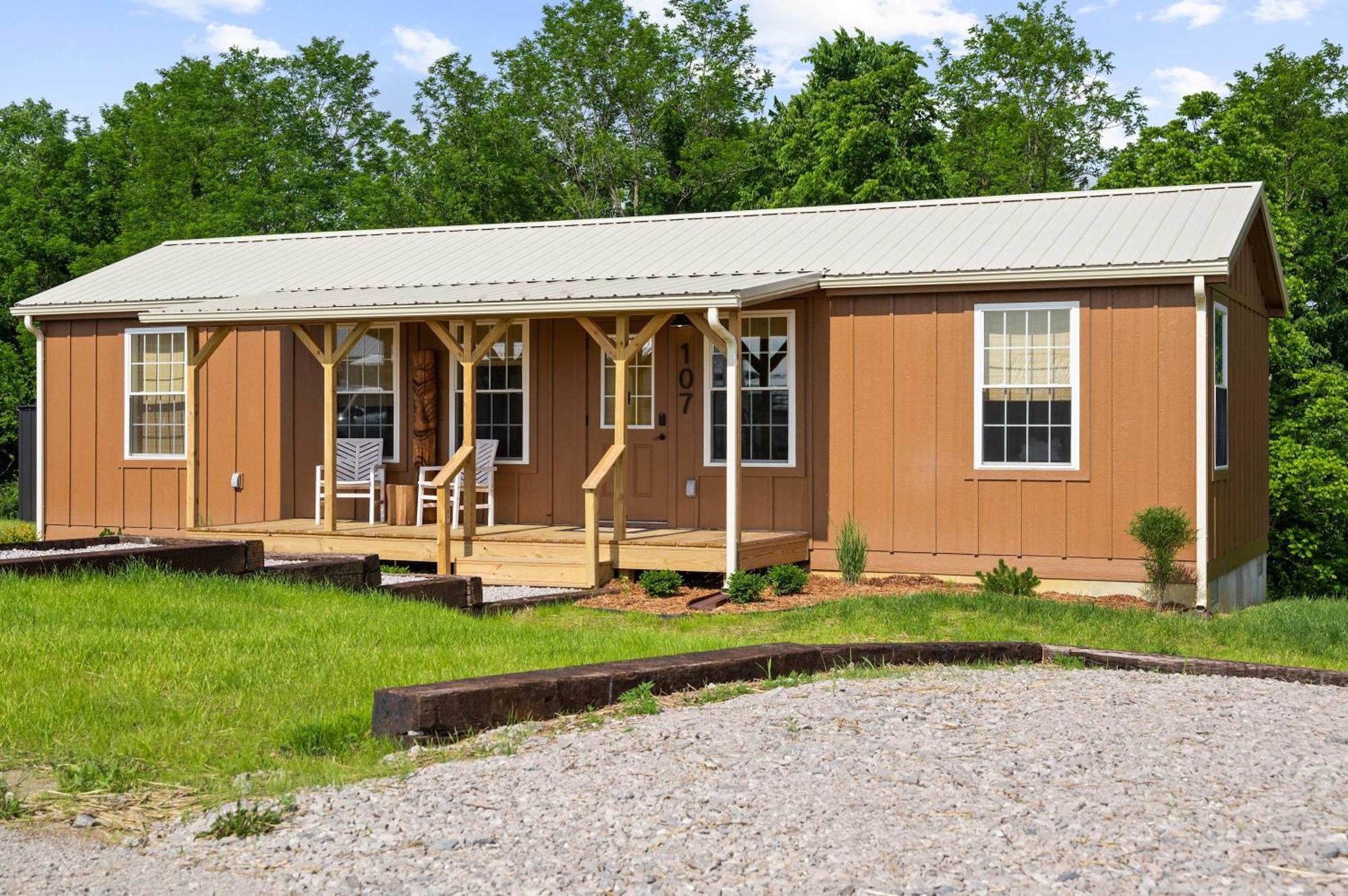The Lodges At Eden Reserve - Pet Friendly Cabins Near Ark Williamstown Eksteriør bilde