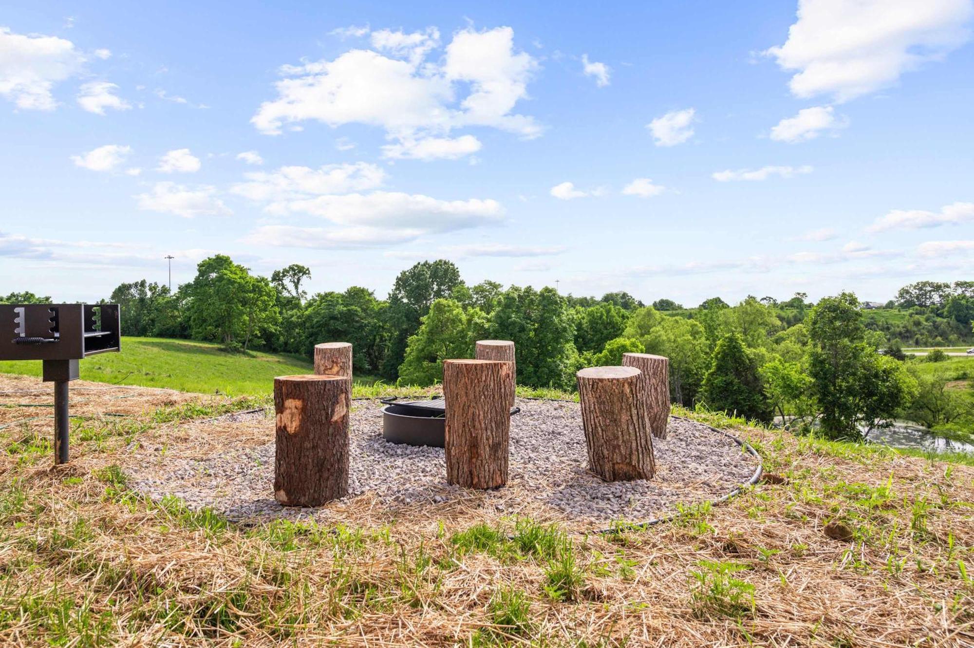 The Lodges At Eden Reserve - Pet Friendly Cabins Near Ark Williamstown Eksteriør bilde